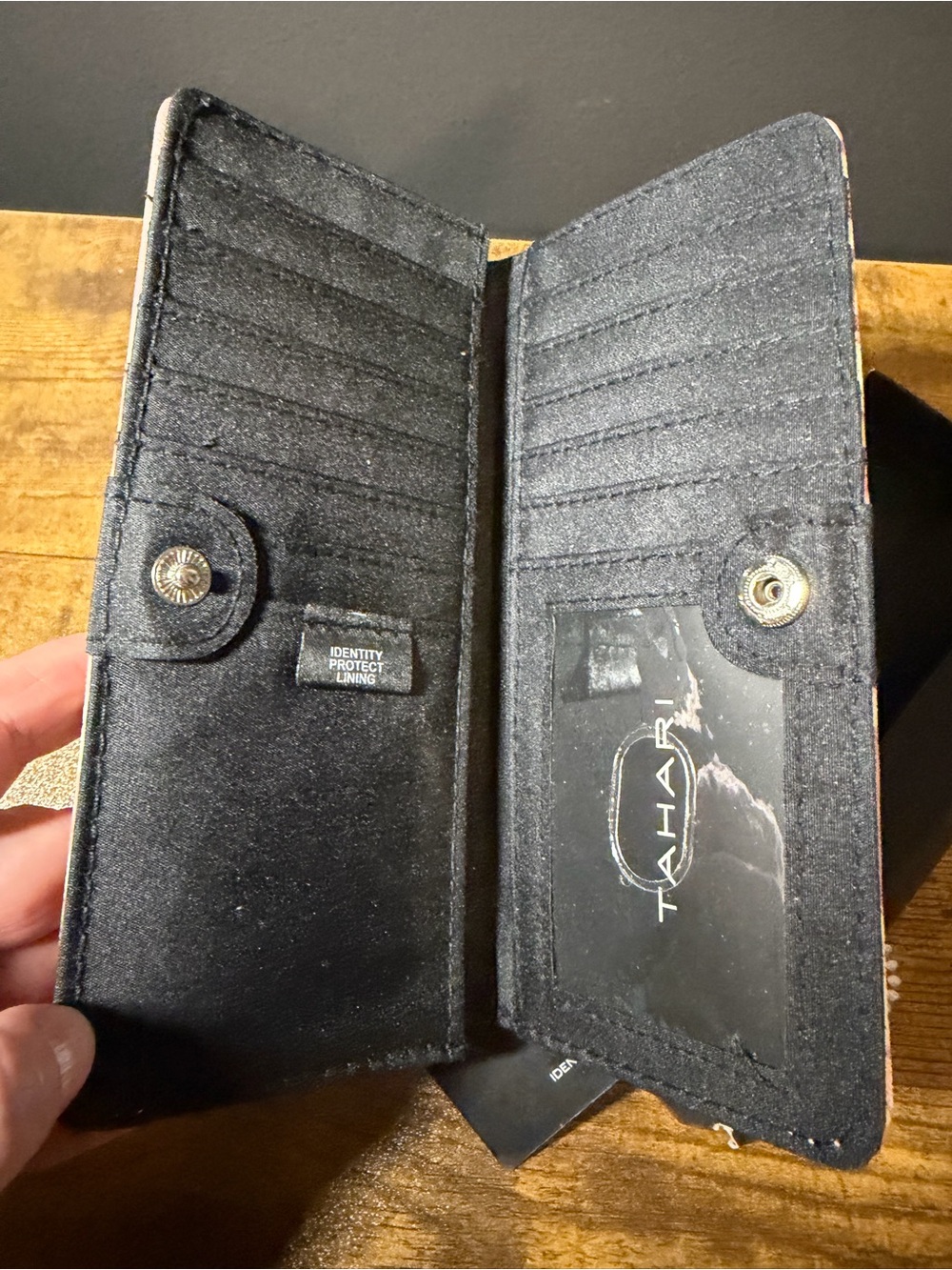 Tahari Vegan Wallet. NWT - Picture 5 of 6